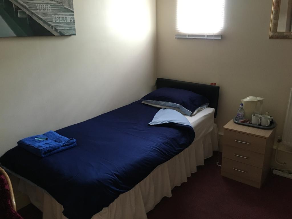 Duke Of Edinburgh Hotell Swindon Exteriör bild