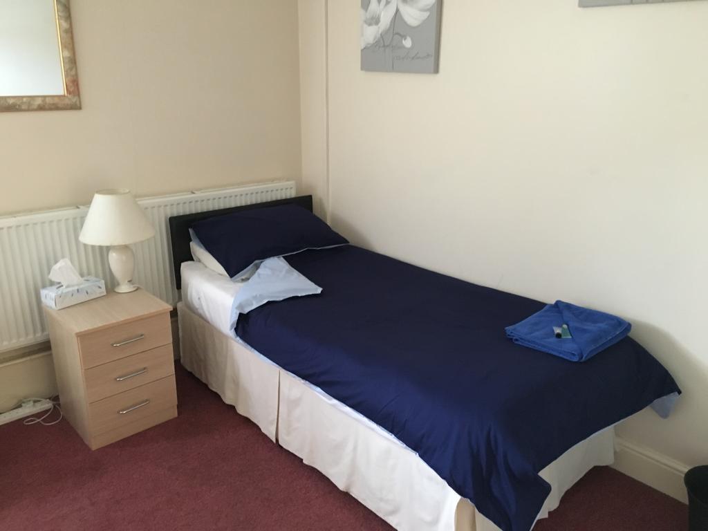 Duke Of Edinburgh Hotell Swindon Exteriör bild