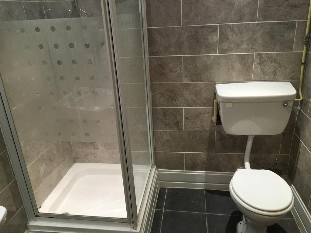 Duke Of Edinburgh Hotell Swindon Exteriör bild