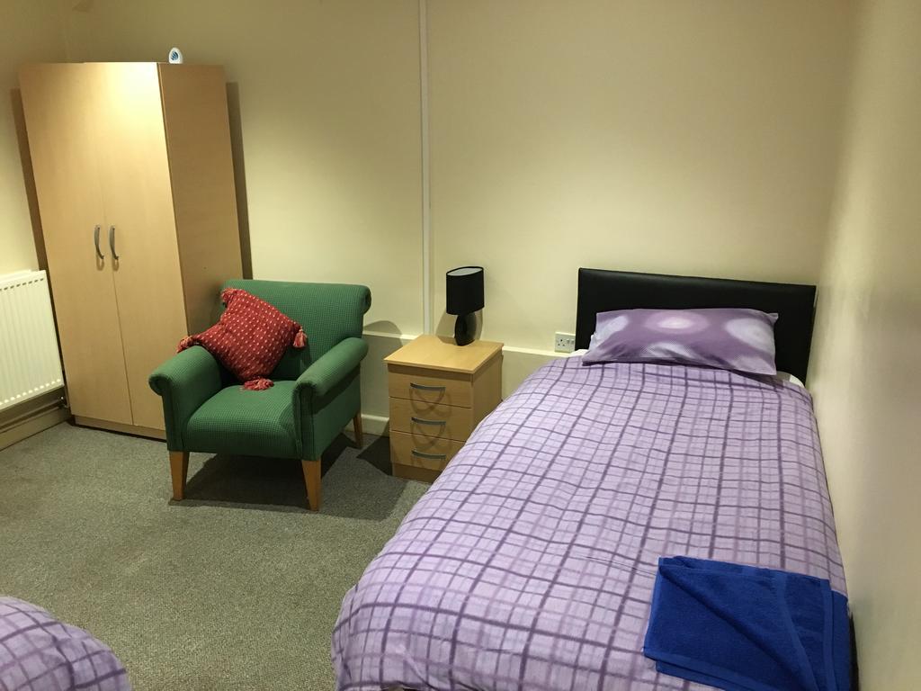 Duke Of Edinburgh Hotell Swindon Exteriör bild